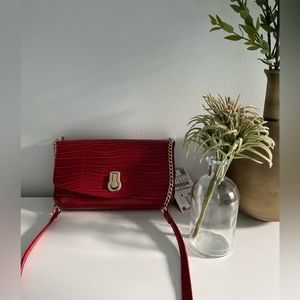 Zara Red Crossbody Bag - Crocodile print (faux leather)